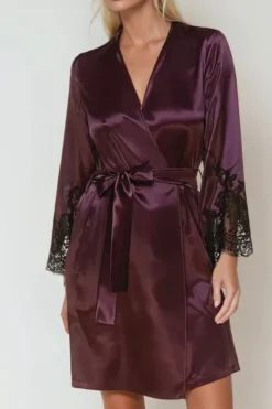 Coemi - Jemma Satin Kimono - Damson/Schwarz