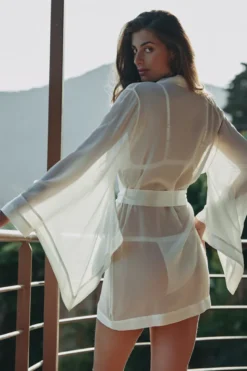 Marjolaine - Camelia Seiden Kimono - Champagner