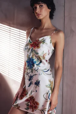 Marjolaine - Flower Seiden Negligee - Mehrfarbig