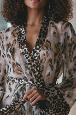 Marjolaine - Roar Seiden Kimono - Panthere Print