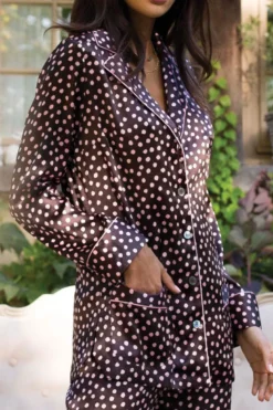 Marjolaine - Seiden Pyjama - Mehrfarbig